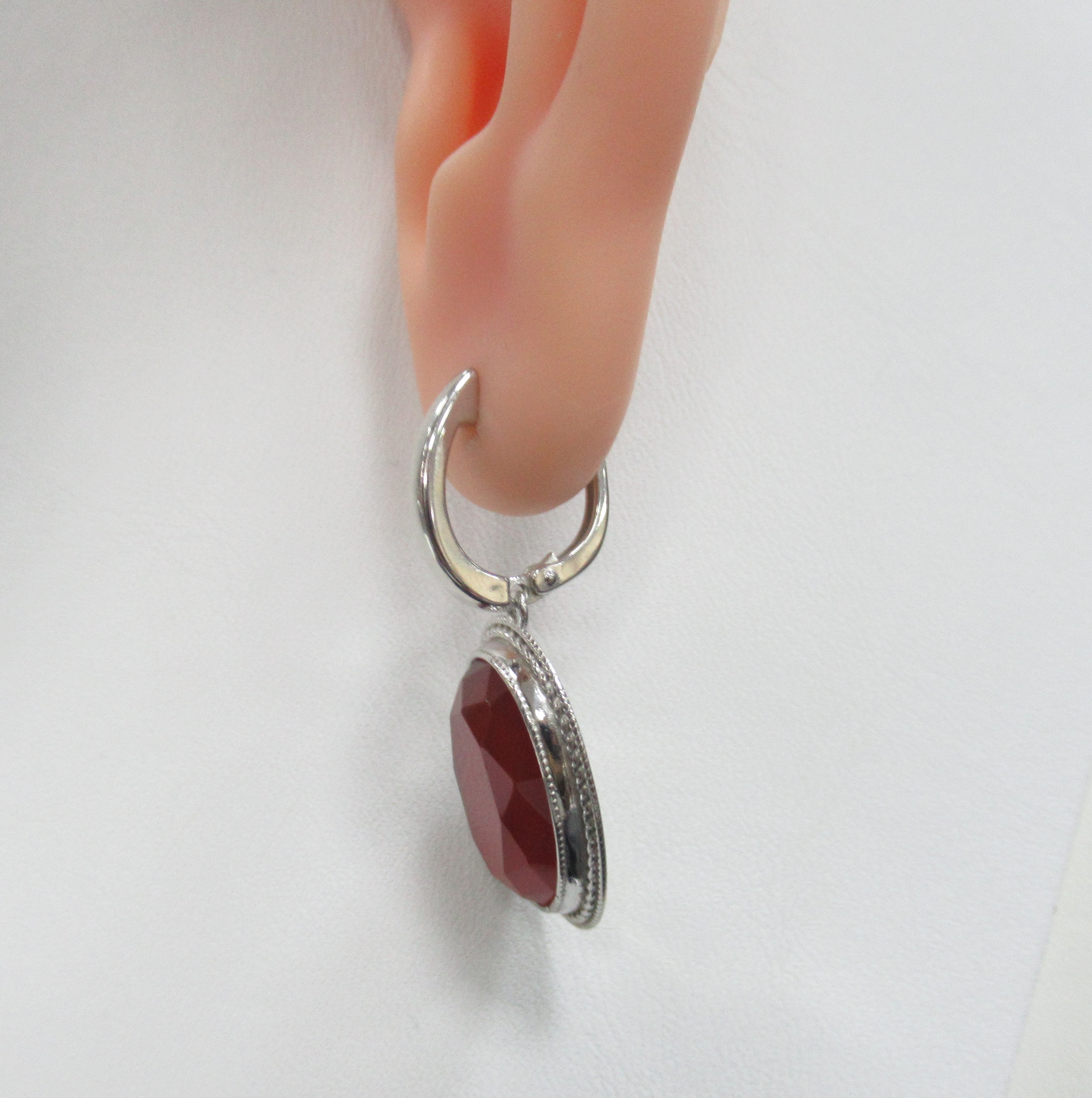 Серебряные серьги с агатами